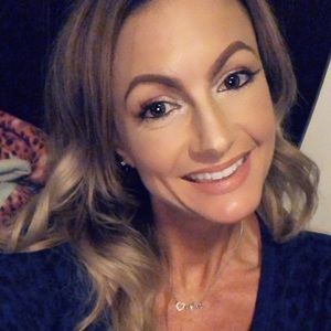 Meet your Posher, Andria